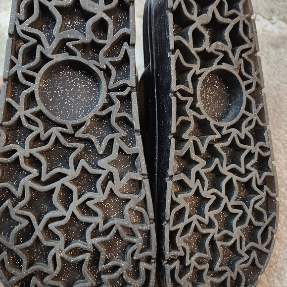 Black Glitter Slide Sandals Womens 5.5 Soft Sole - Picture 3 of 7